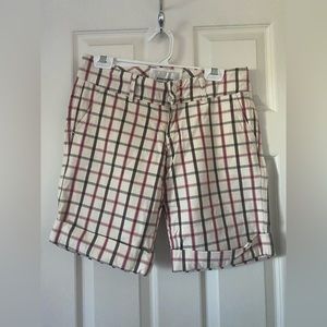 abercrombie and fitch women’s white and pink plaid shorts